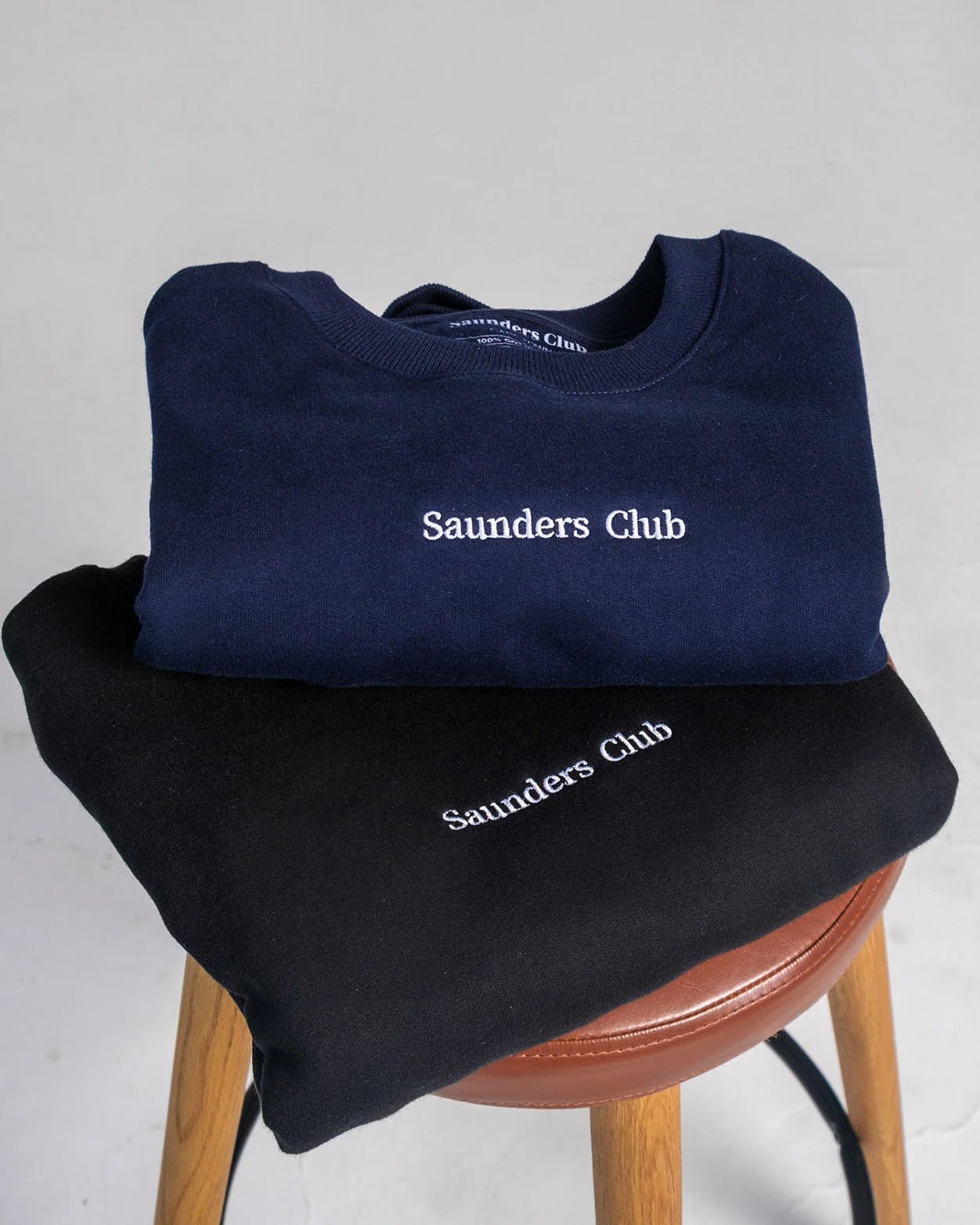 Cozy Crew-neck Sweaters - Saunders Club