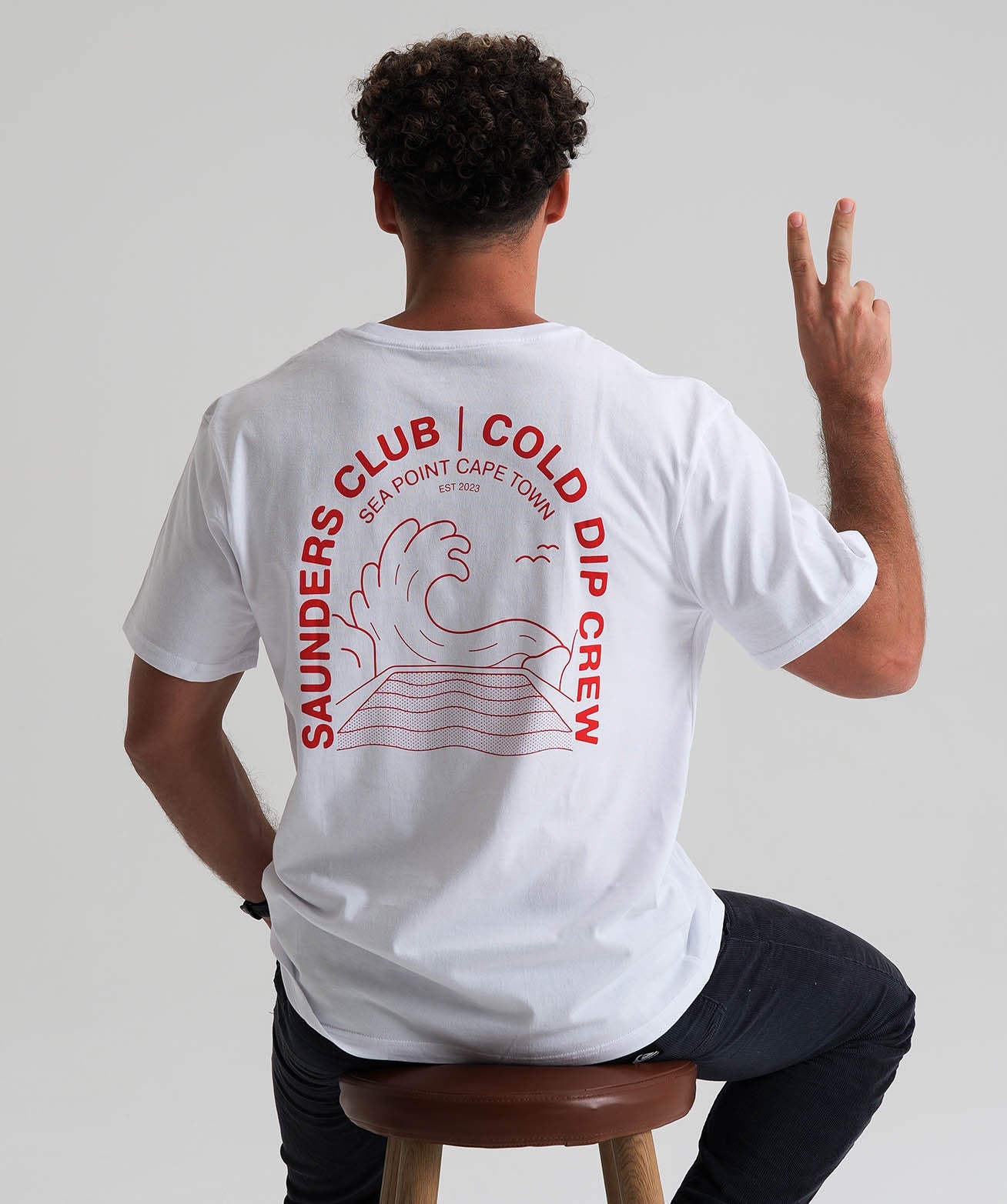 The Arch T - Saunders Club